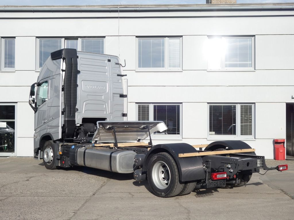 Volvo FH 13 XL 460 Turbo Compound Neue - Kravas automašīna ar tentu: foto 5 Volvo FH 13 XL 460 Turbo Compound Neue - Kravas automašīna ar tentu: foto 5