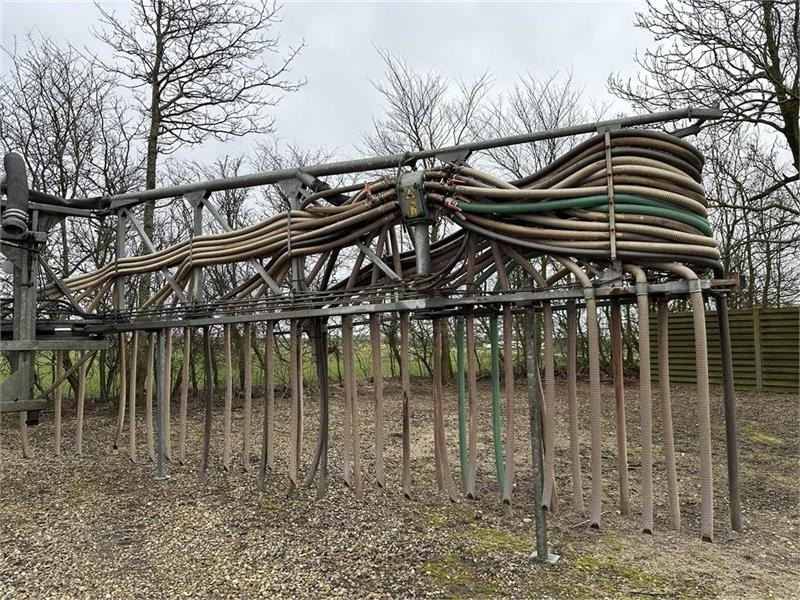 AP 24mtr slæbeslangebom m/2 fordeler - Šķidrmēslu muca: foto 4 AP 24mtr slæbeslangebom m/2 fordeler - Šķidrmēslu muca: foto 4