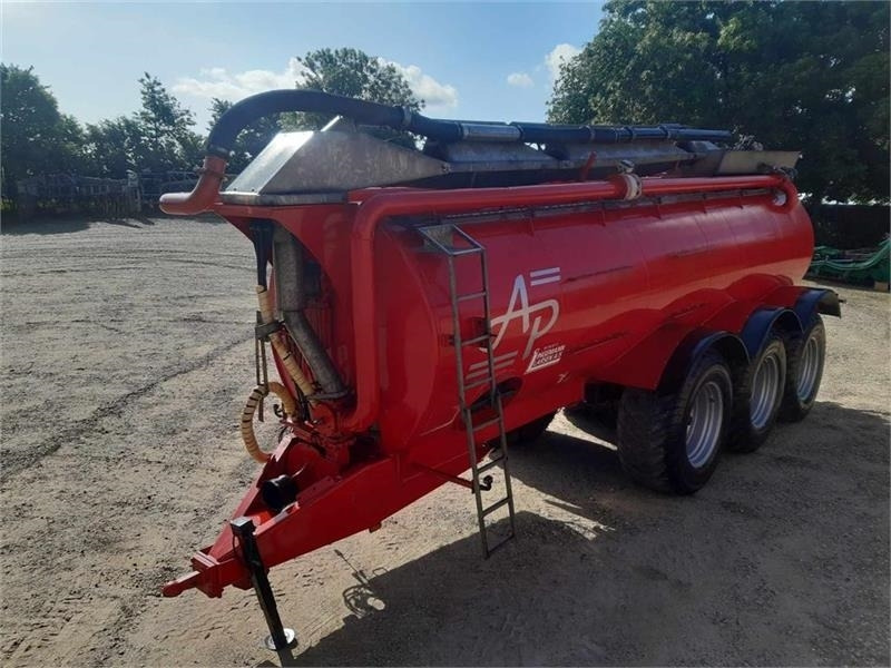 AP GV 25 - Šķidrmēslu muca: foto 3 AP GV 25 - Šķidrmēslu muca: foto 3