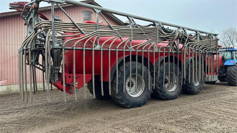 AP GV 35 - Šķidrmēslu muca: foto 2 AP GV 35 - Šķidrmēslu muca: foto 2