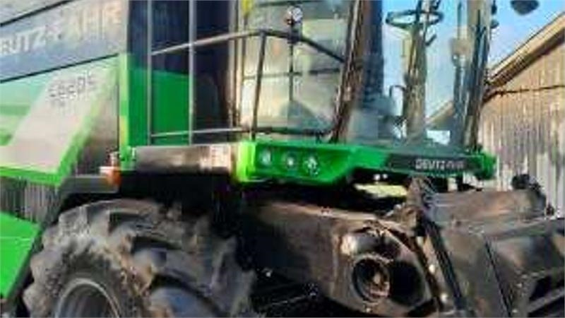 Deutz-fahr 6205 TS - Labības kombains: foto 1 Deutz-fahr 6205 TS - Labības kombains: foto 1