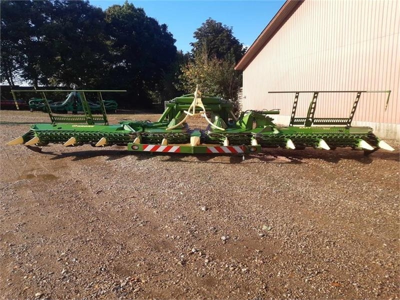 Krone Easy Collect 900 - Siena sagatavošanas tehnika: foto 3 Krone Easy Collect 900 - Siena sagatavošanas tehnika: foto 3