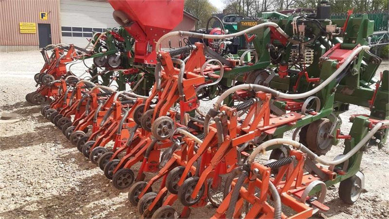 Thyregod TRV 12 - Augsnes apstrādes tehnika: foto 4 Thyregod TRV 12 - Augsnes apstrādes tehnika: foto 4