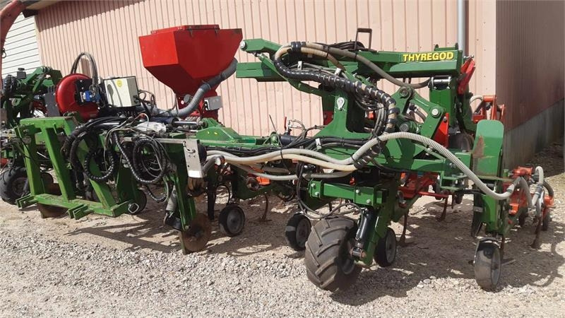 Thyregod TRV 12 - Augsnes apstrādes tehnika: foto 3 Thyregod TRV 12 - Augsnes apstrādes tehnika: foto 3