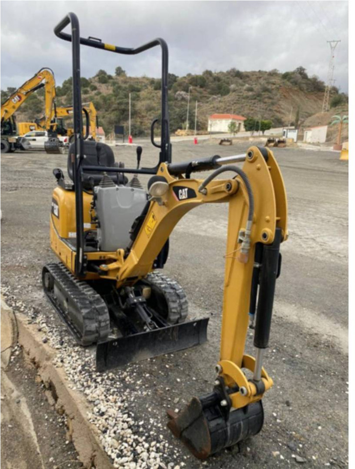 CAT 300.9D - Kāpurķēžu ekskavators: foto 2 CAT 300.9D - Kāpurķēžu ekskavators: foto 2