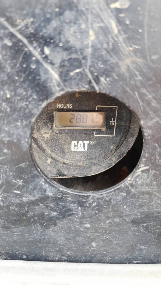CAT 305E2CR - Kāpurķēžu ekskavators: foto 5 CAT 305E2CR - Kāpurķēžu ekskavators: foto 5