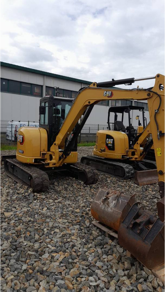 CAT 305E2CR - Kāpurķēžu ekskavators: foto 2 CAT 305E2CR - Kāpurķēžu ekskavators: foto 2