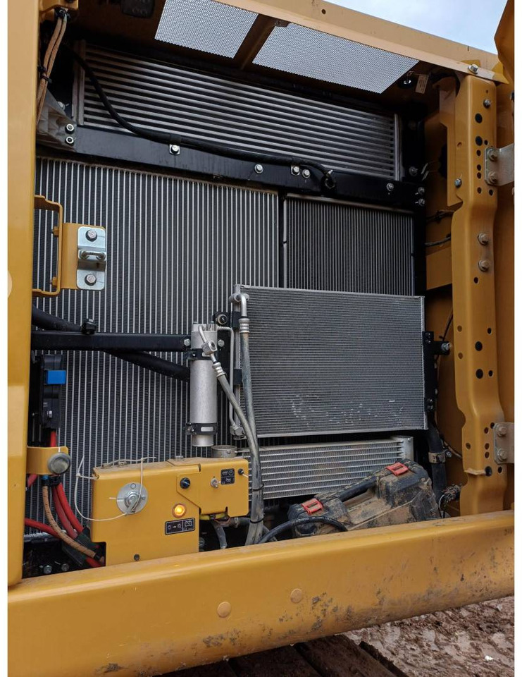 Kāpurķēžu ekskavators CAT 330-07GC: foto 12 Kāpurķēžu ekskavators CAT 330-07GC: foto 12