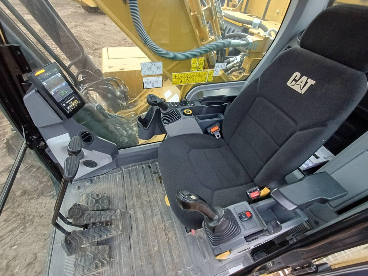 Kāpurķēžu ekskavators CAT 330-07GC: foto 8 Kāpurķēžu ekskavators CAT 330-07GC: foto 8