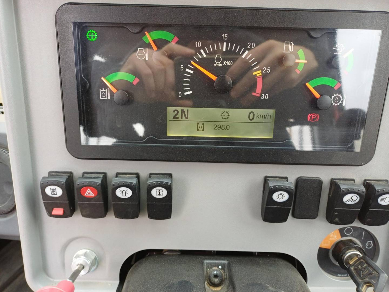 CAT 950GC - Riteņu iekrāvējs: foto 5 CAT 950GC - Riteņu iekrāvējs: foto 5