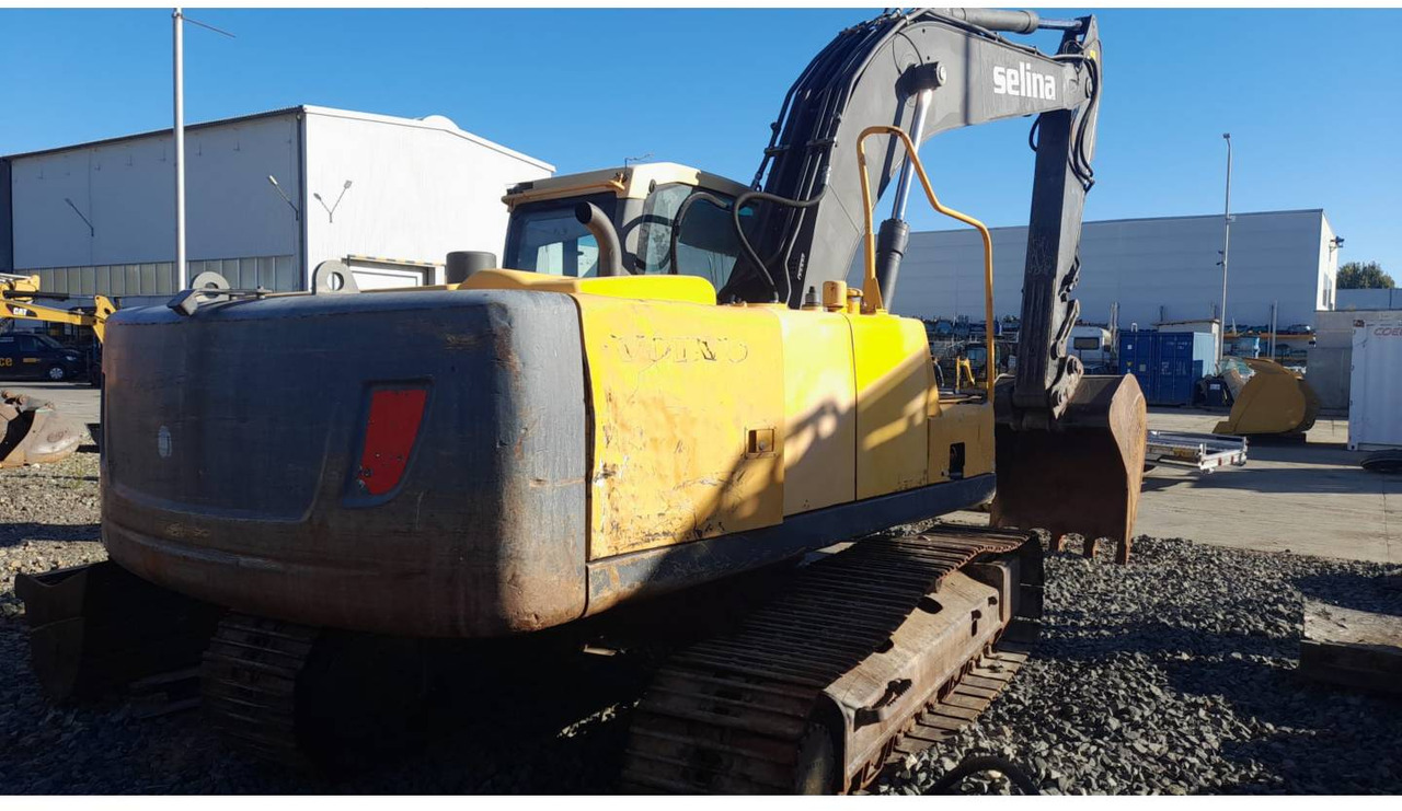 VOLVO EC210CN - Kāpurķēžu ekskavators: foto 3 VOLVO EC210CN - Kāpurķēžu ekskavators: foto 3