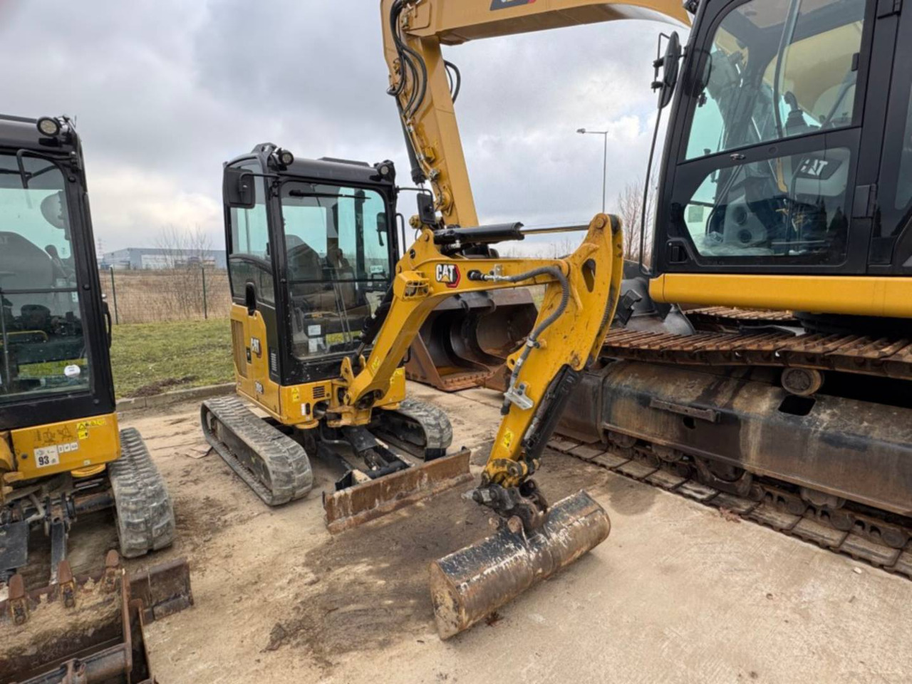 CAT 302CR - Kāpurķēžu ekskavators: foto 2 CAT 302CR - Kāpurķēžu ekskavators: foto 2