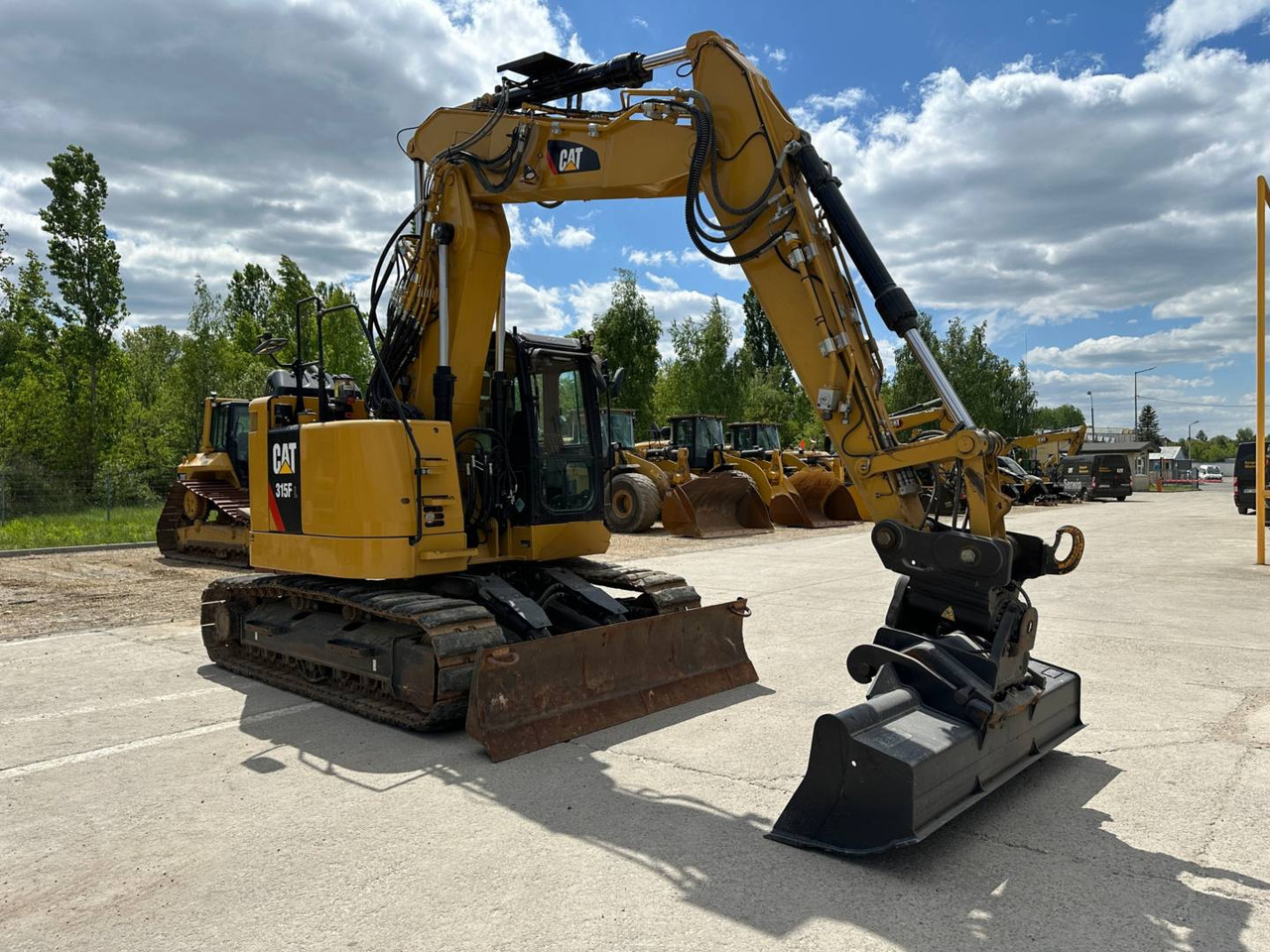 CAT 315FLCR - Kāpurķēžu ekskavators: foto 2 CAT 315FLCR - Kāpurķēžu ekskavators: foto 2