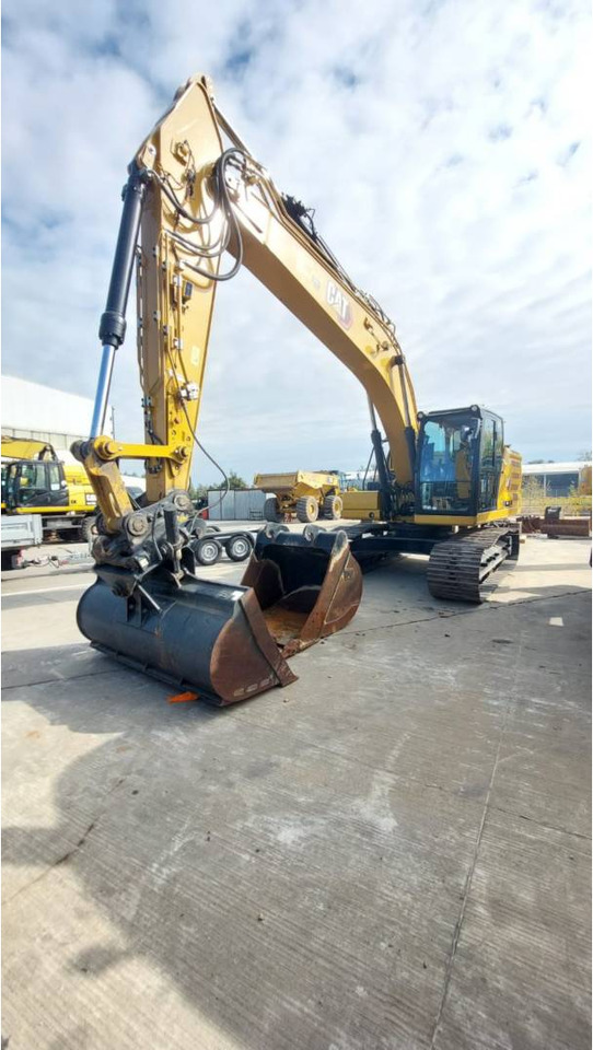 CAT 320 - Kāpurķēžu ekskavators: foto 1 CAT 320 - Kāpurķēžu ekskavators: foto 1