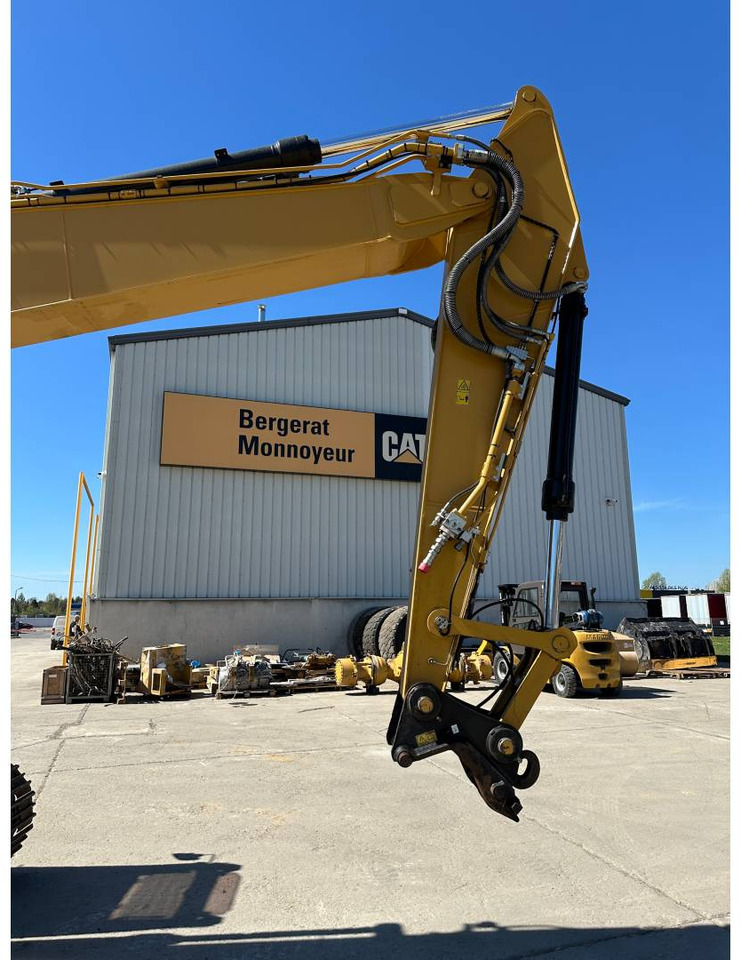 Kāpurķēžu ekskavators CAT 323: foto 24