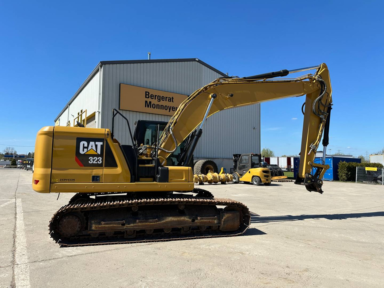 Kāpurķēžu ekskavators CAT 323: foto 16