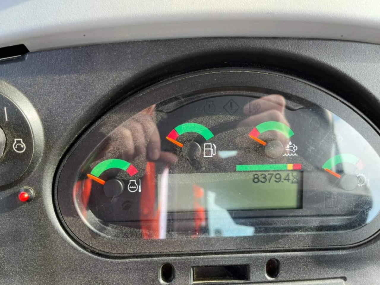 CAT 432F2 - Ekskavators-iekrāvējs: foto 5 CAT 432F2 - Ekskavators-iekrāvējs: foto 5