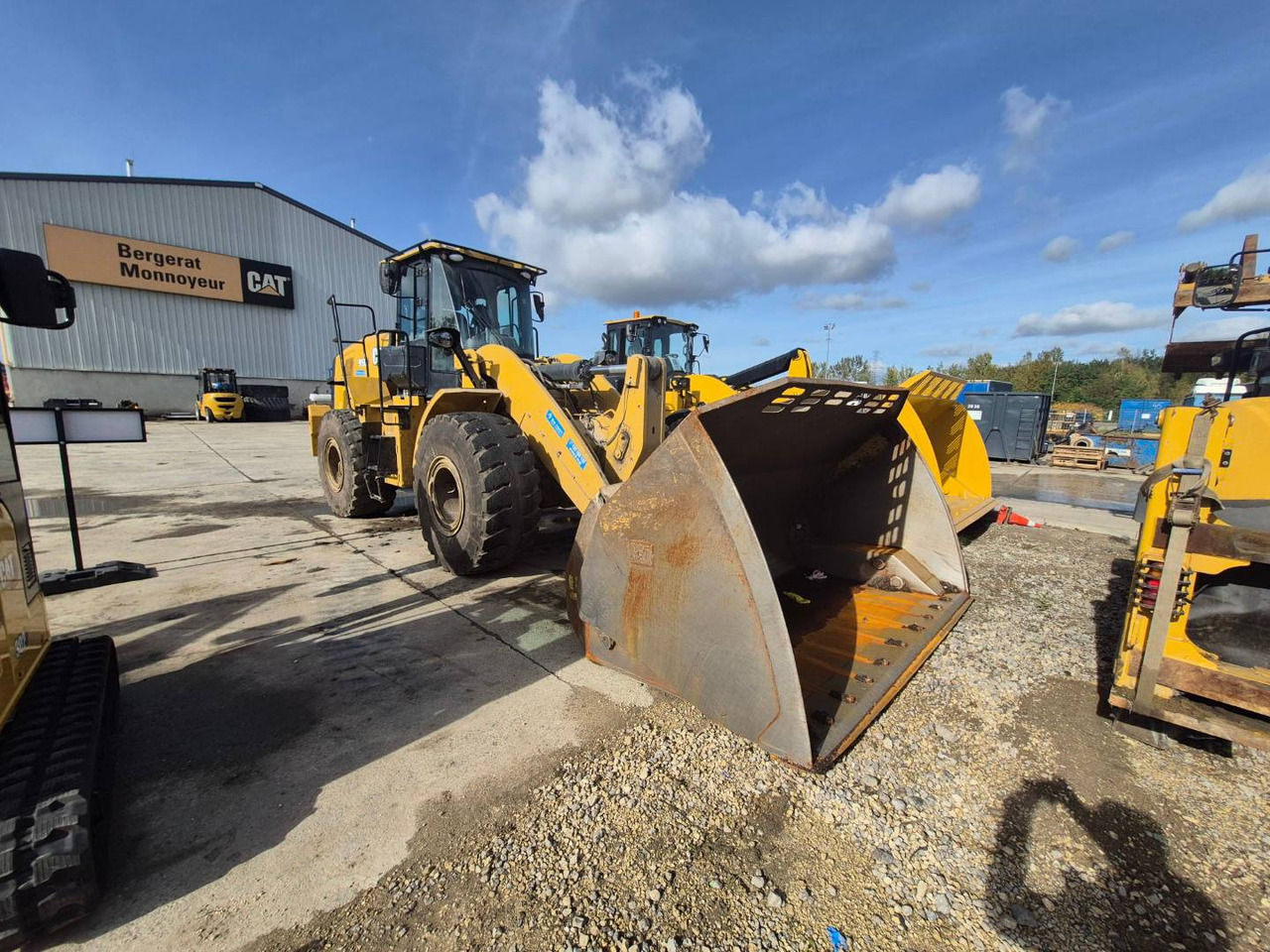 CAT 950 - Riteņu iekrāvējs: foto 2 CAT 950 - Riteņu iekrāvējs: foto 2