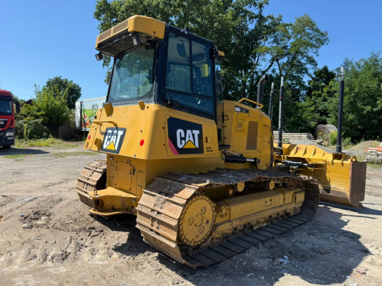 CAT D6K2LGP - Buldozers: foto 3 CAT D6K2LGP - Buldozers: foto 3