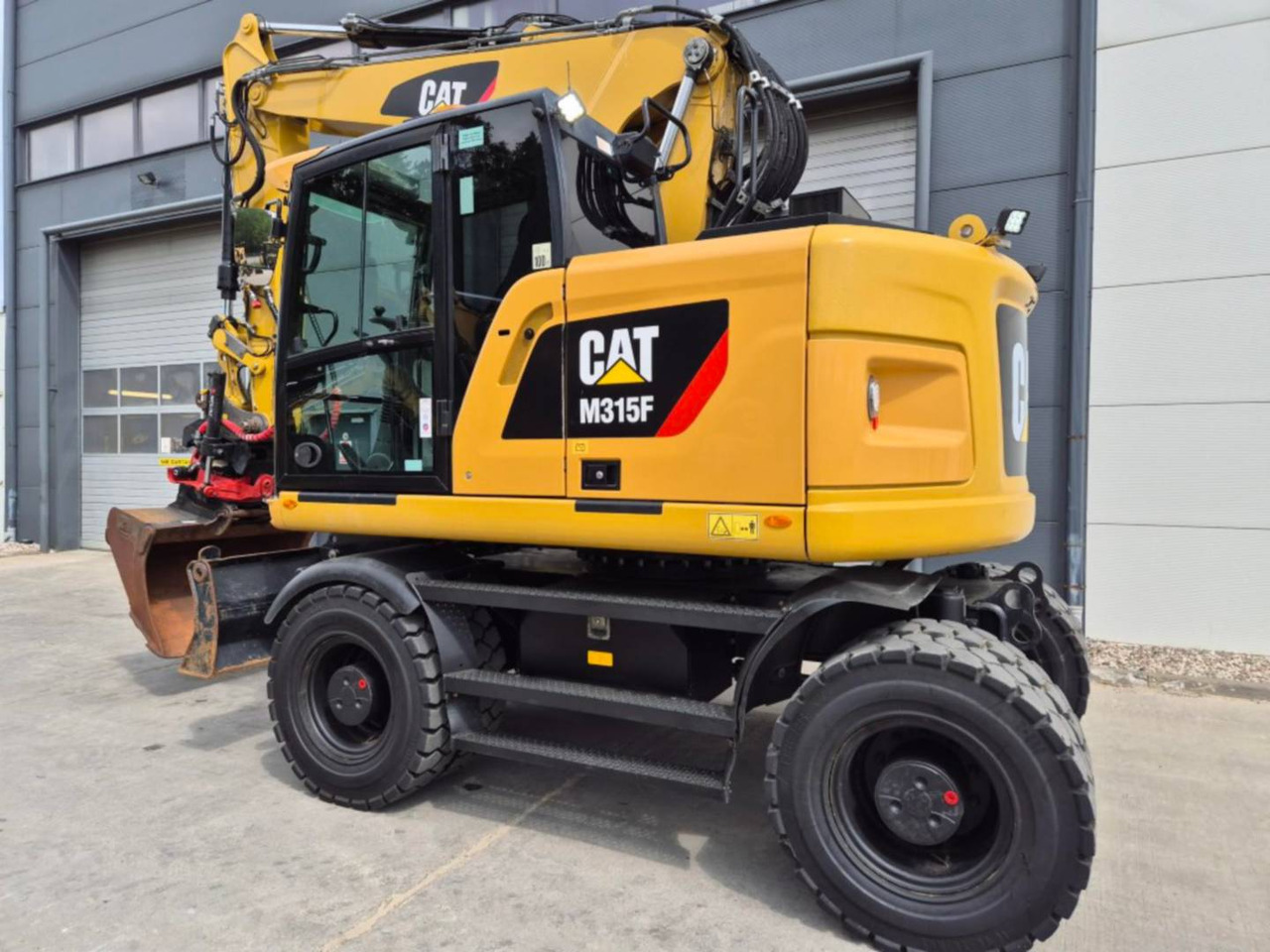 CAT M315F - Riteņu ekskavators: foto 4 CAT M315F - Riteņu ekskavators: foto 4