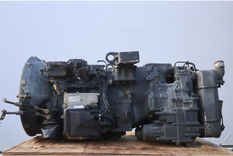 MAN 12+2GZ 2700DD+RET 4100 - Pārnesumkārba - Kravas automašīna: foto 1 MAN 12+2GZ 2700DD+RET 4100 - Pārnesumkārba - Kravas automašīna: foto 1