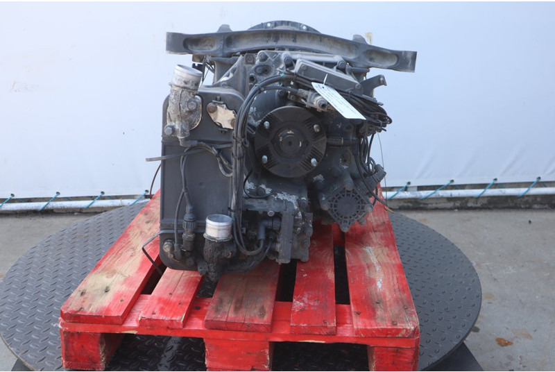 MAN 12+2GZ 2700DD + RET - Pārnesumkārba - Kravas automašīna: foto 4 MAN 12+2GZ 2700DD + RET - Pārnesumkārba - Kravas automašīna: foto 4