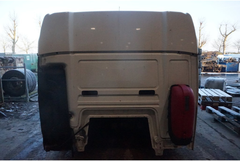 MAN F99L39 TGS - Kabīne un interjers - Kravas automašīna: foto 4 MAN F99L39 TGS - Kabīne un interjers - Kravas automašīna: foto 4