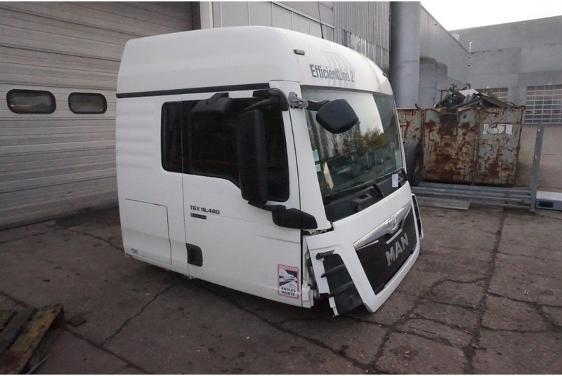 MAN F99L47 TGX XLX EURO6 81.60000-7848 - Kabīne un interjers - Kravas automašīna: foto 2 MAN F99L47 TGX XLX EURO6 81.60000-7848 - Kabīne un interjers - Kravas automašīna: foto 2