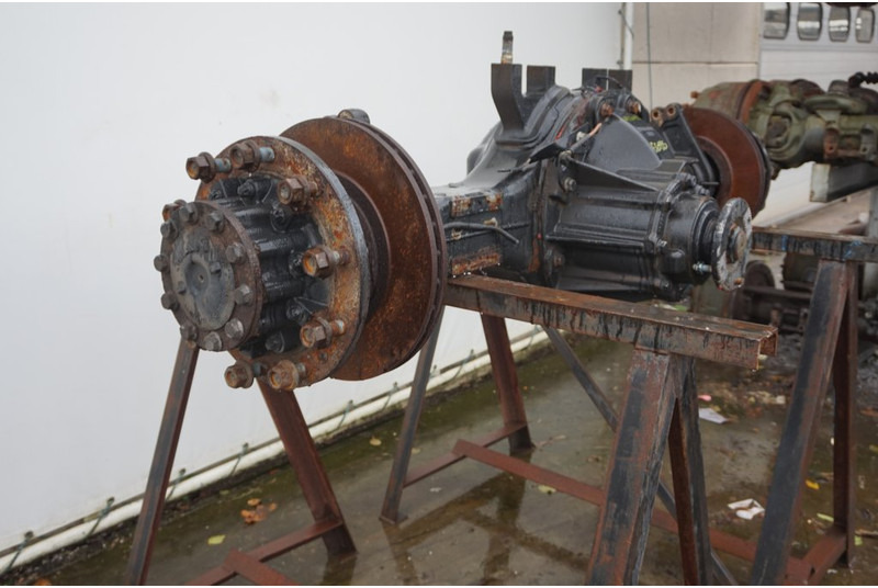 MAN HY-1350-12 37/13 - Aizmugurējā ass - Kravas automašīna: foto 3 MAN HY-1350-12 37/13 - Aizmugurējā ass - Kravas automašīna: foto 3