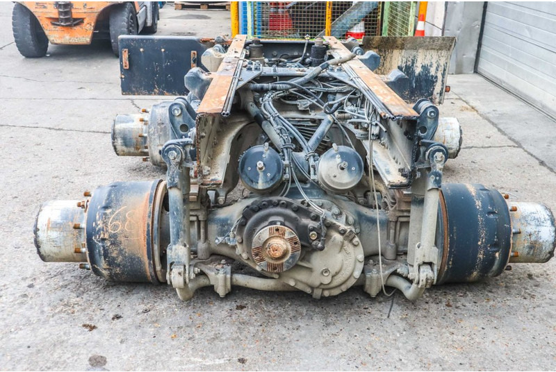 MAN TANDEM TGS 28/21 IP=3.0 ZWAAR - Aizmugurējā ass - Kravas automašīna: foto 3 MAN TANDEM TGS 28/21 IP=3.0 ZWAAR - Aizmugurējā ass - Kravas automašīna: foto 3