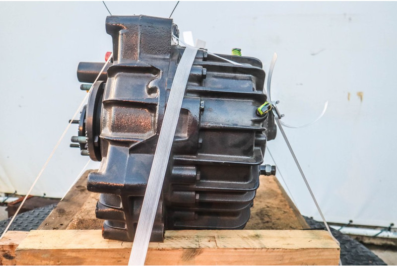 MAN VG172 P22-6 - Pārnesumkārba - Kravas automašīna: foto 4 MAN VG172 P22-6 - Pārnesumkārba - Kravas automašīna: foto 4