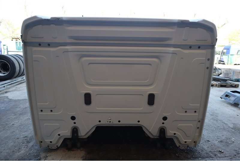 Mercedes-Benz AROCS L-CAB STREAMSPACE 2.3 96082015921314 - Kabīne un interjers - Kravas automašīna: foto 4 Mercedes-Benz AROCS L-CAB STREAMSPACE 2.3 96082015921314 - Kabīne un interjers - Kravas automašīna: foto 4