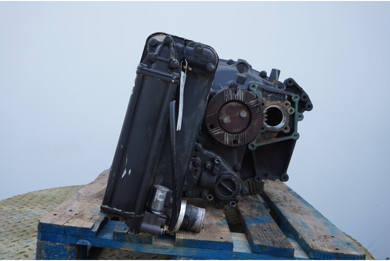 ZF 12AS2531TO + INT2 81.320004-6278 - Pārnesumkārba - Kravas automašīna: foto 4 ZF 12AS2531TO + INT2 81.320004-6278 - Pārnesumkārba - Kravas automašīna: foto 4