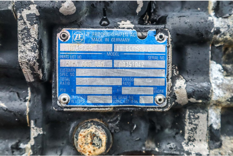 ZF 16S2221TO+INT 81.32003-6675 - Pārnesumkārba - Kravas automašīna: foto 5 ZF 16S2221TO+INT 81.32003-6675 - Pārnesumkārba - Kravas automašīna: foto 5