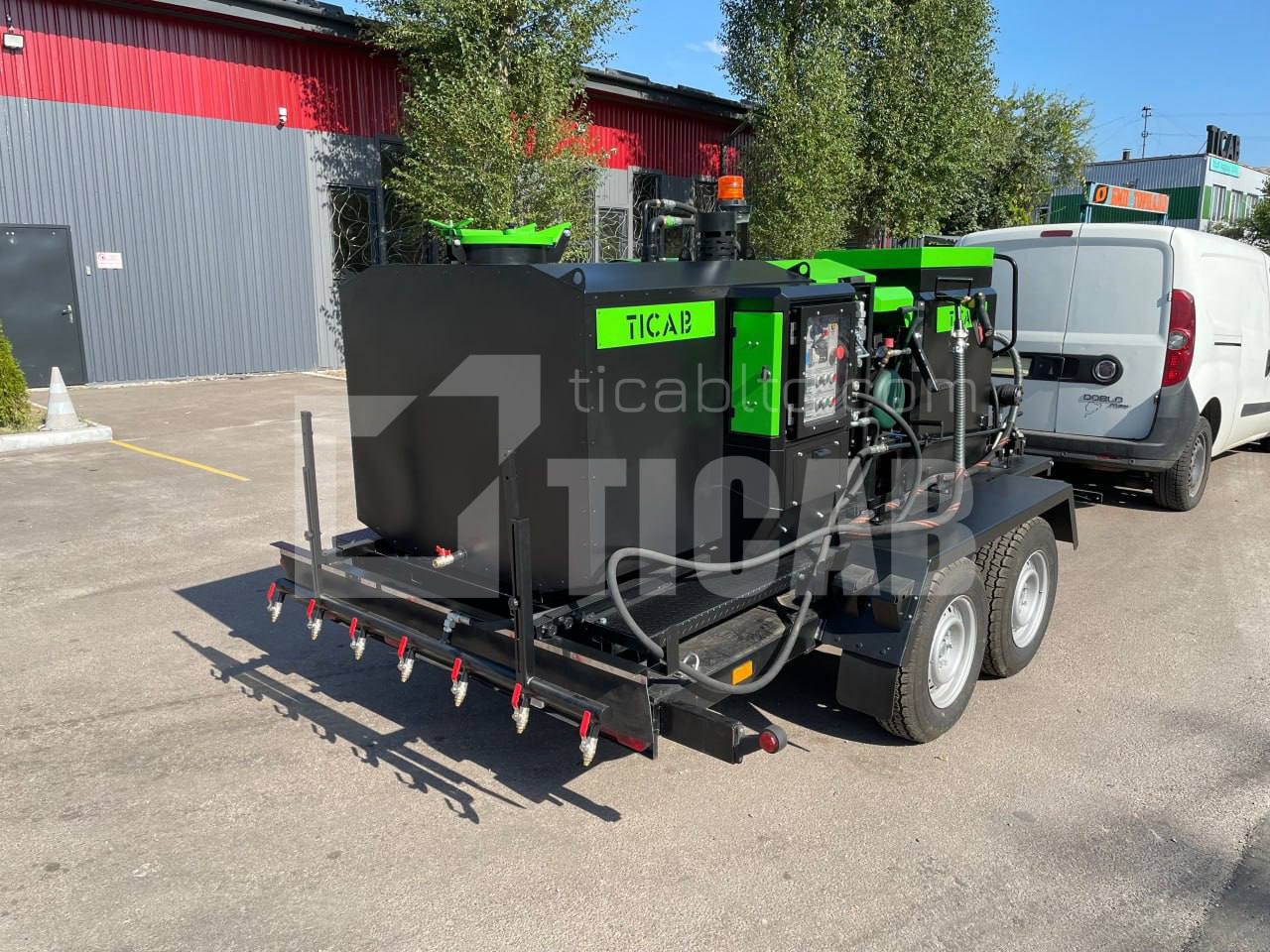 TICAB New Bitumen Combo Machine, Asphalt Crack Sealer, Asphalt Distributor, Manufacturer, - Gudronators: foto 3 TICAB New Bitumen Combo Machine, Asphalt Crack Sealer, Asphalt Distributor, Manufacturer, - Gudronators: foto 3
