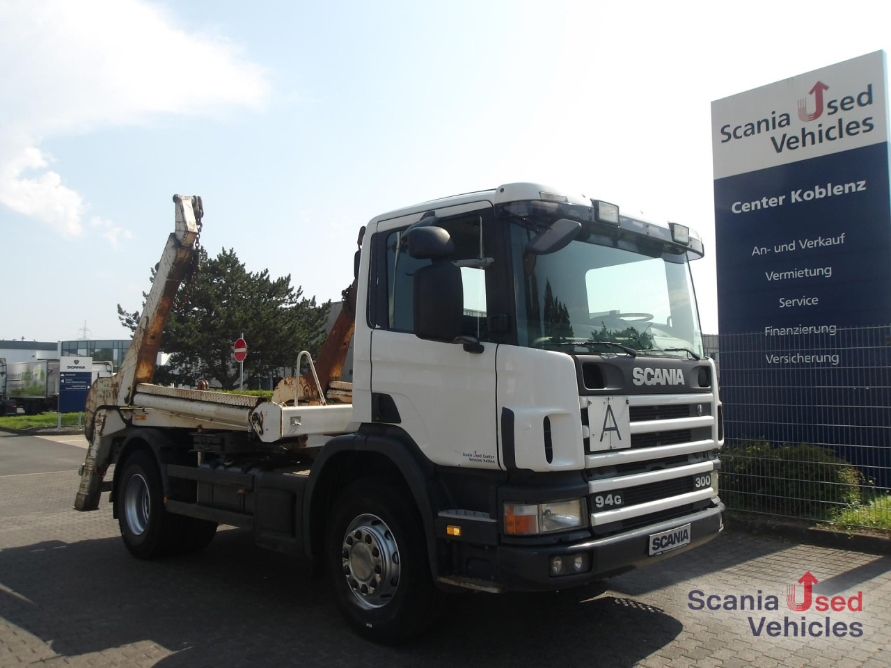 SCANIA P94 - 4X2 - 300 PS - MEIER RATIO AK12T - Kravas automašīna pašizgāzējs: foto 1 SCANIA P94 - 4X2 - 300 PS - MEIER RATIO AK12T - Kravas automašīna pašizgāzējs: foto 1