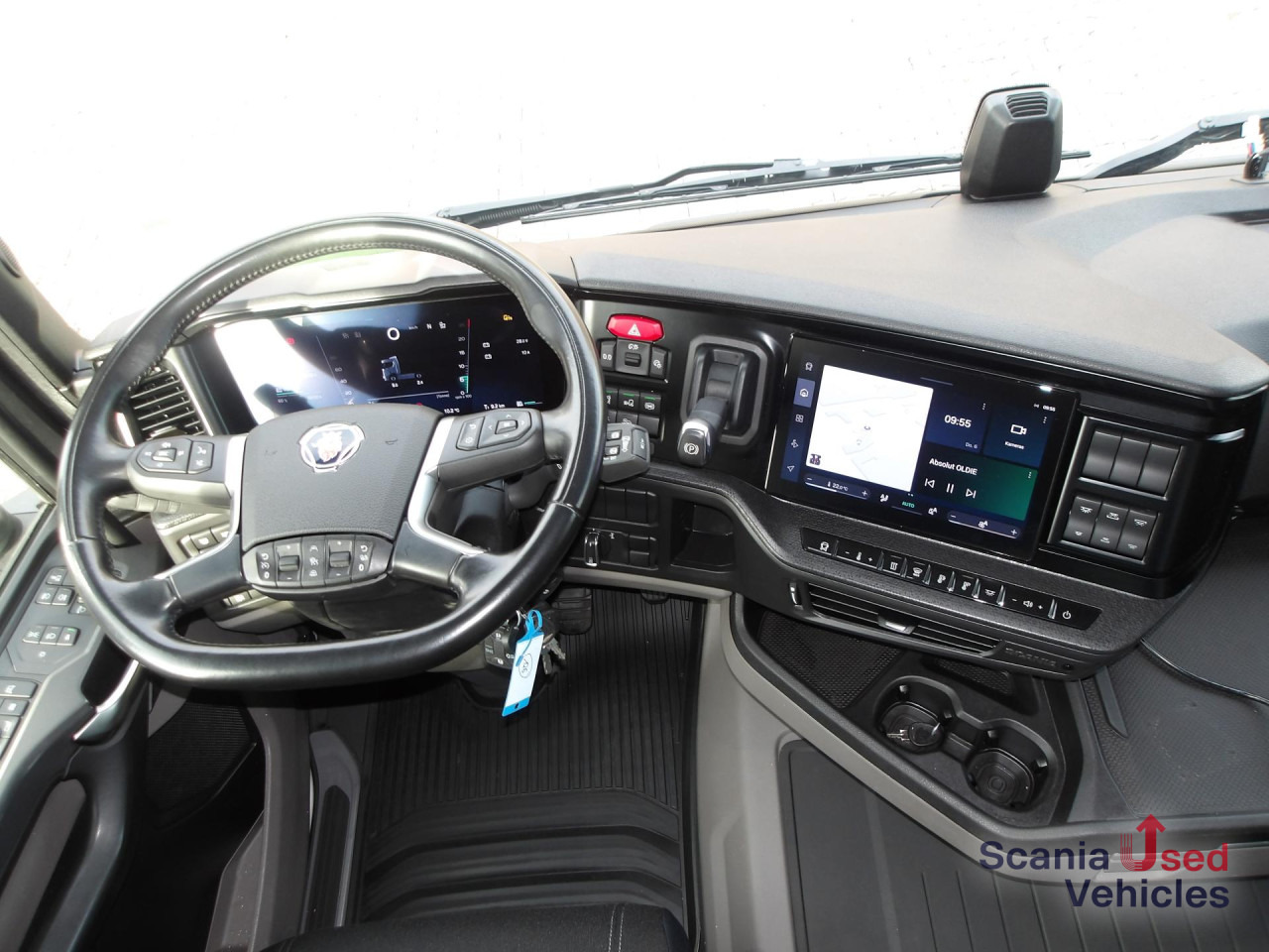 SCANIA R 460 EB - MEGA - HIGHLINE - 2x TANKs - ACC - Vilcējs: foto 2 SCANIA R 460 EB - MEGA - HIGHLINE - 2x TANKs - ACC - Vilcējs: foto 2