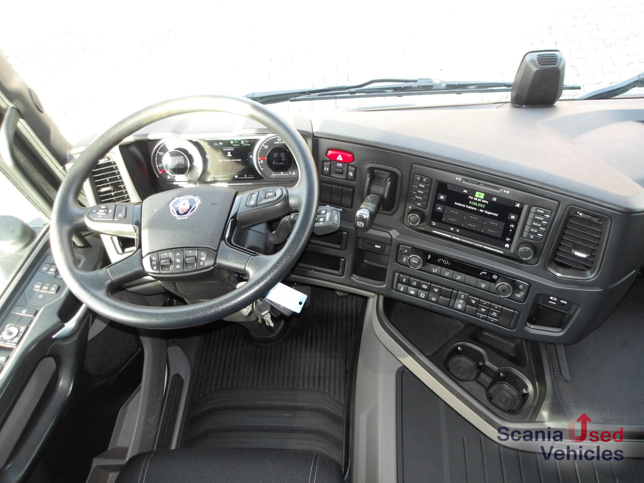 SCANIA R 460 NA - HYDRAULIK - ACC - HIGHLINE - ADR AT - Vilcējs: foto 3 SCANIA R 460 NA - HYDRAULIK - ACC - HIGHLINE - ADR AT - Vilcējs: foto 3