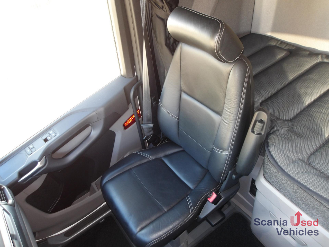 SCANIA S 500 NA - HIGHLINE - 2xTANKs - ACC - Vilcējs: foto 3 SCANIA S 500 NA - HIGHLINE - 2xTANKs - ACC - Vilcējs: foto 3