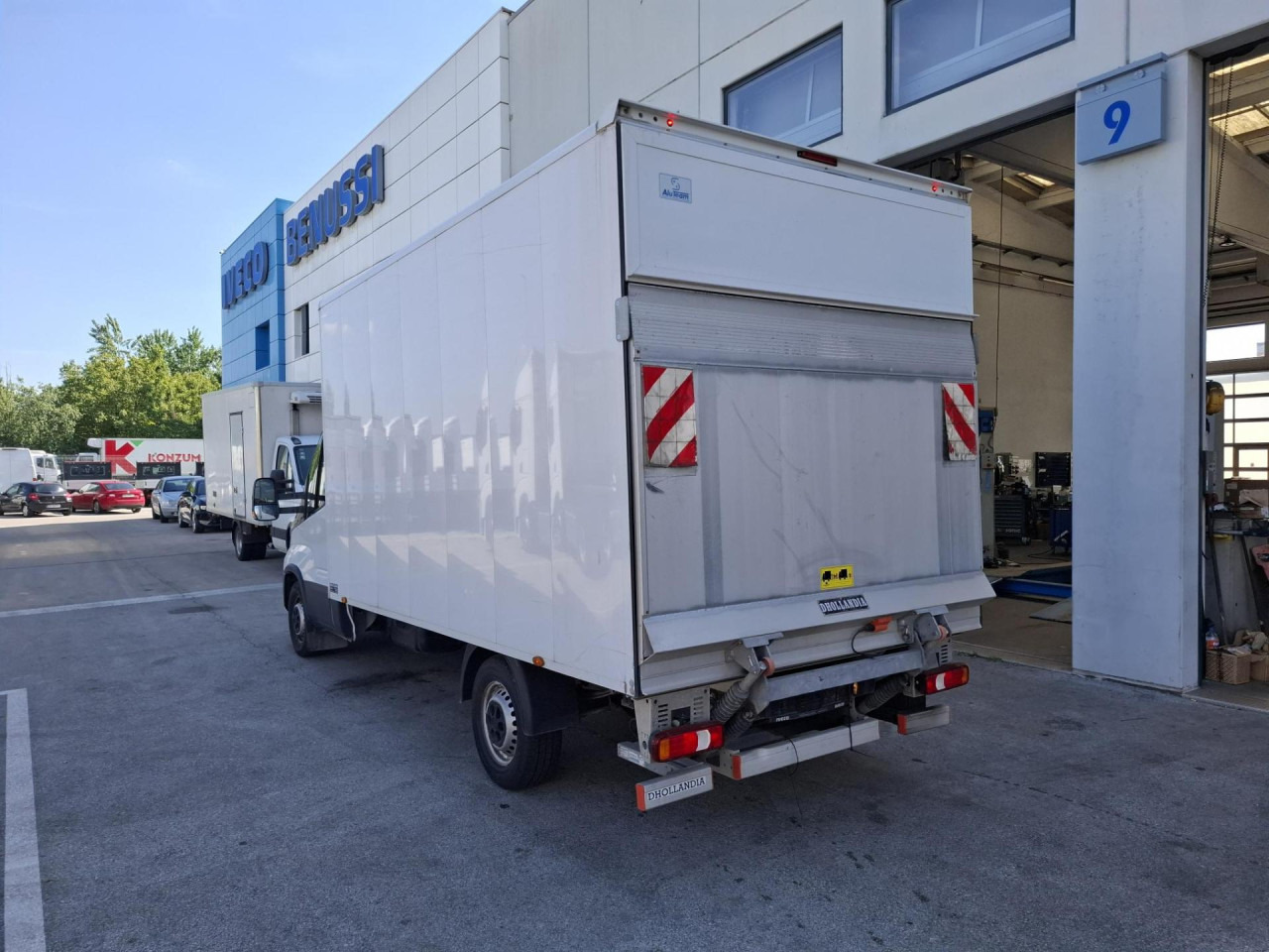 IVECO Daily 35S16 - Kravas mikroautobuss: foto 4 IVECO Daily 35S16 - Kravas mikroautobuss: foto 4
