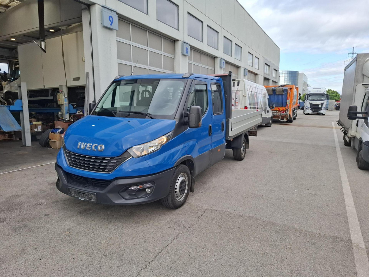 IVECO Daily 35S16A8 - Kravas mikroautobuss, Kravas-pasažieru furgons: foto 1 IVECO Daily 35S16A8 - Kravas mikroautobuss, Kravas-pasažieru furgons: foto 1