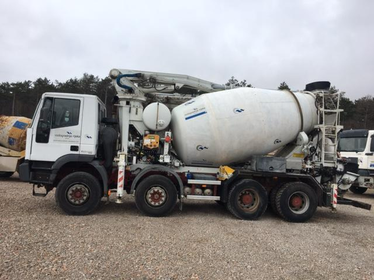 IVECO Trakker MP340E38H - Betonvedējs: foto 1 IVECO Trakker MP340E38H - Betonvedējs: foto 1