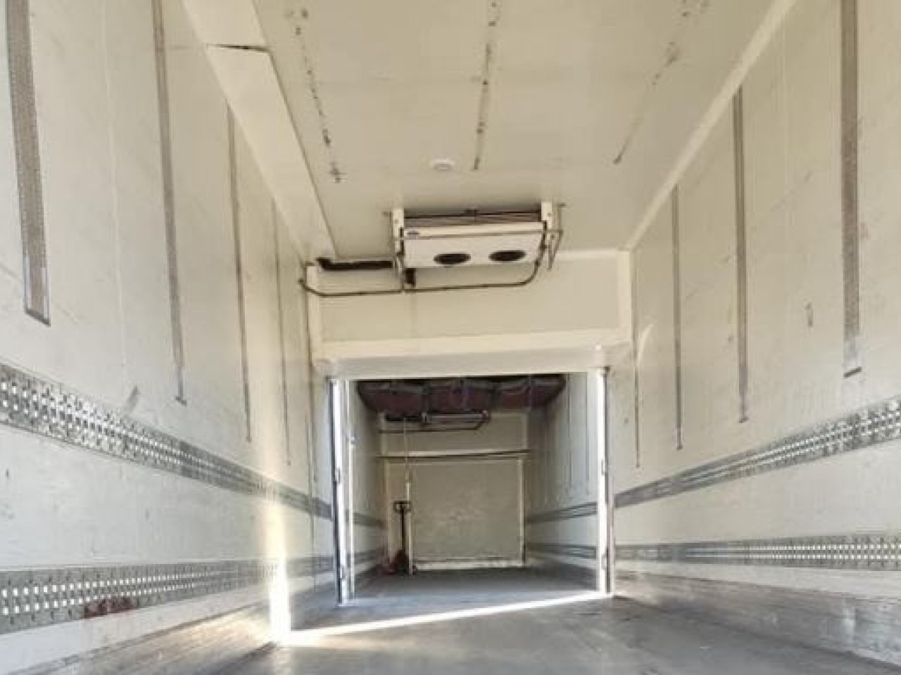 MERCEDES-BENZ Actros 25.480 - Komercauto refrižerators: foto 4 MERCEDES-BENZ Actros 25.480 - Komercauto refrižerators: foto 4