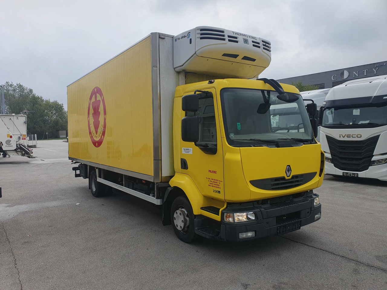 RENAULT Midlum 220.12 - Kravas automašīna refrižerators: foto 5 RENAULT Midlum 220.12 - Kravas automašīna refrižerators: foto 5