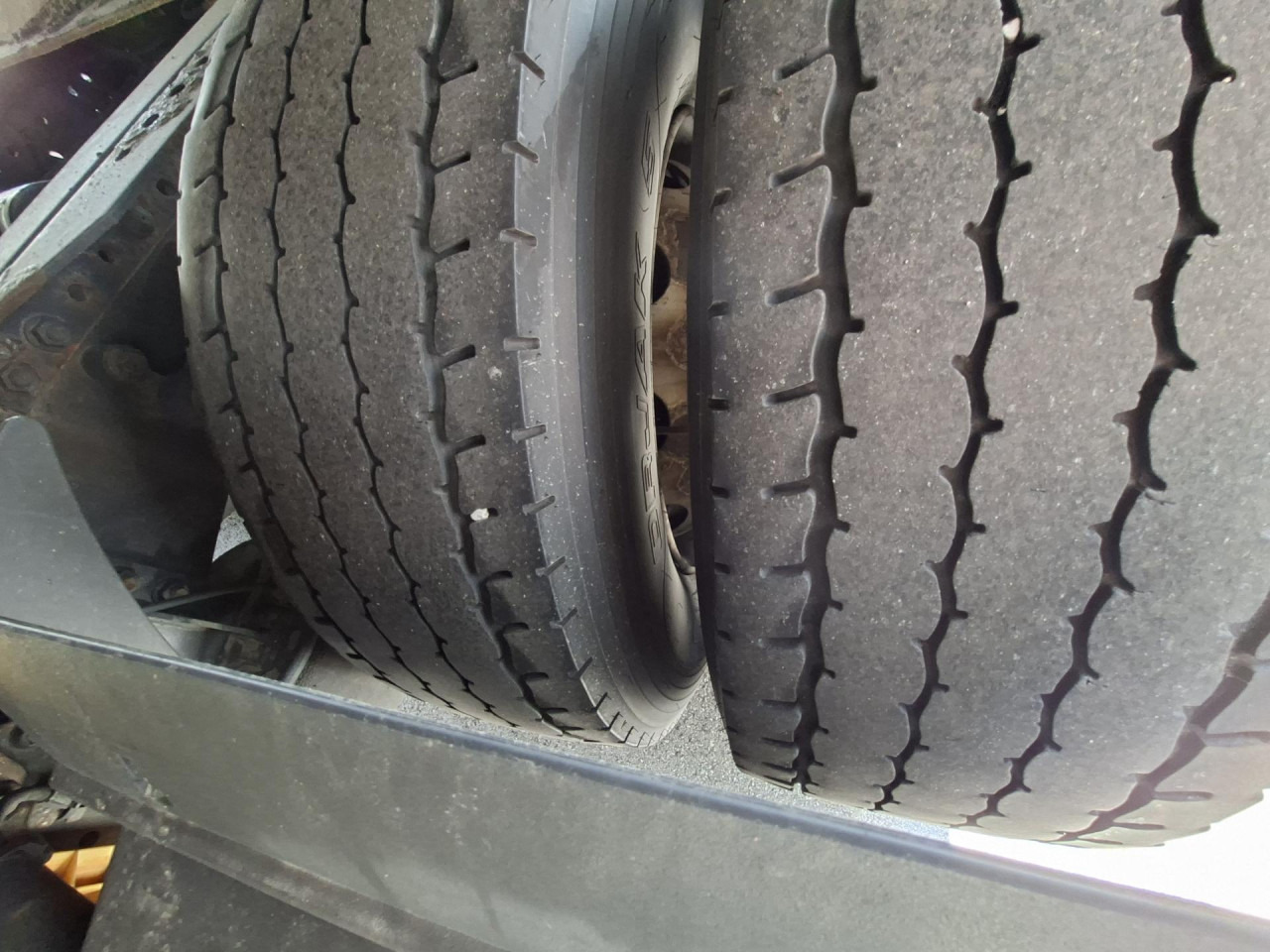 IVECO Stralis AS440S48T/P - Vilcējs: foto 3 IVECO Stralis AS440S48T/P - Vilcējs: foto 3