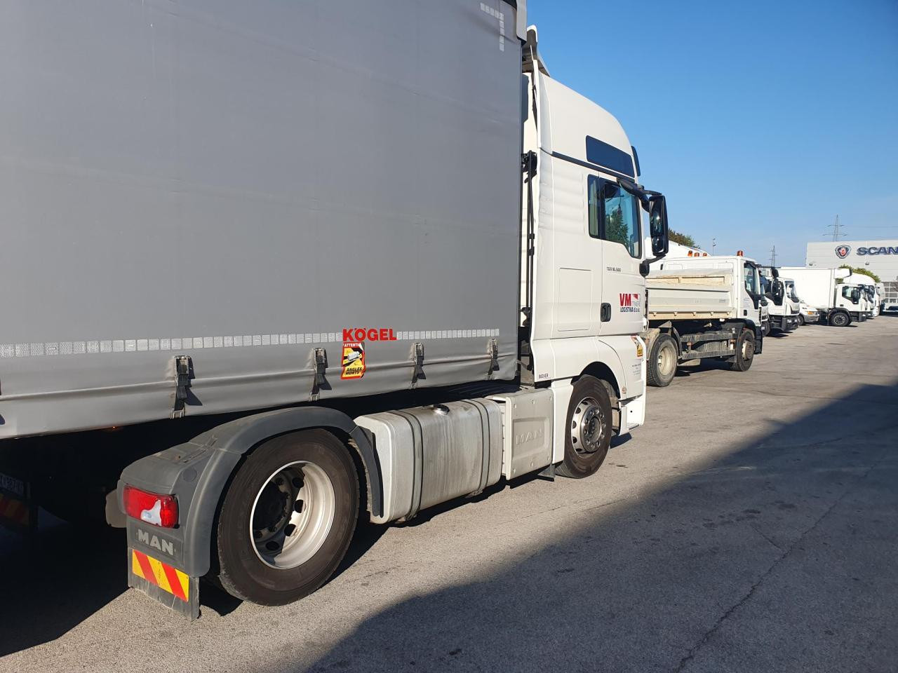 MAN TGX 18.500 - Vilcējs: foto 3 MAN TGX 18.500 - Vilcējs: foto 3