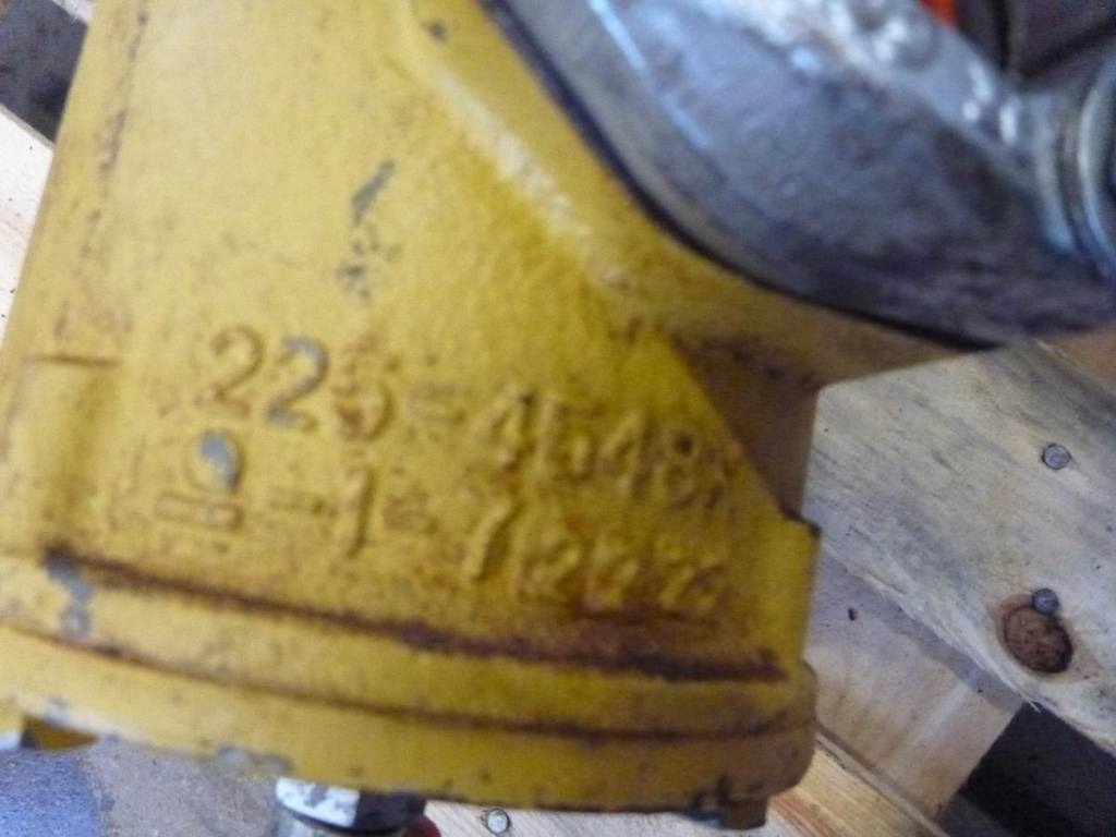 CAT 374 D Svirvel, 225-4548 - Hidraulika - Celtniecības tehnika: foto 2 CAT 374 D Svirvel, 225-4548 - Hidraulika - Celtniecības tehnika: foto 2