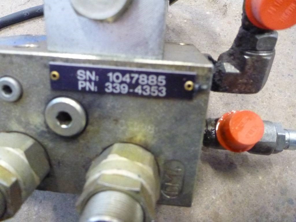 CAT 374 D Ventiler, 339-4353 - Hidraulika - Celtniecības tehnika: foto 2 CAT 374 D Ventiler, 339-4353 - Hidraulika - Celtniecības tehnika: foto 2