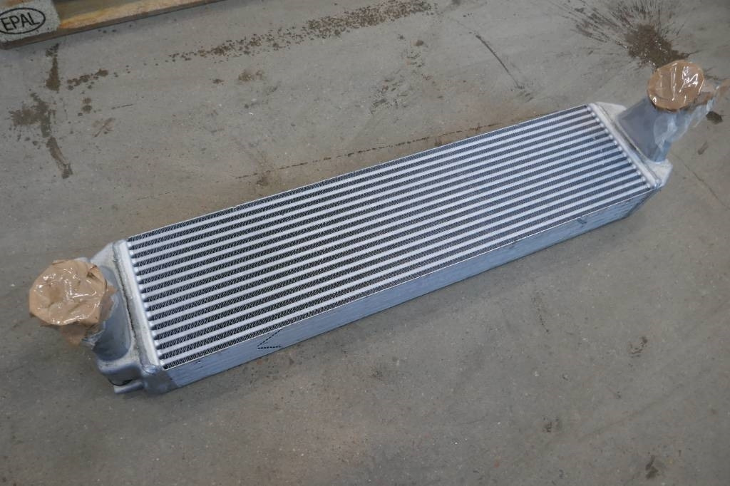 Volvo EC 300 E, Intercooler voe17514327 - Radiators - Celtniecības tehnika: foto 2 Volvo EC 300 E, Intercooler voe17514327 - Radiators - Celtniecības tehnika: foto 2