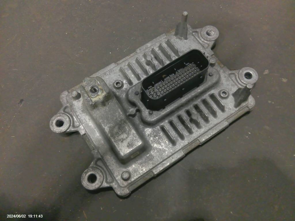 Volvo FH 540 Adblue styrenhet, 22449430 - Elektrosistēma - Kravas automašīna: foto 1 Volvo FH 540 Adblue styrenhet, 22449430 - Elektrosistēma - Kravas automašīna: foto 1